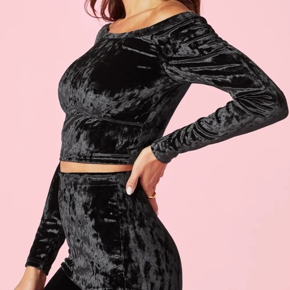 NWT YITTY Plushy Shaping Top Iconic Black Sz M $65 - Picture 6 of 6